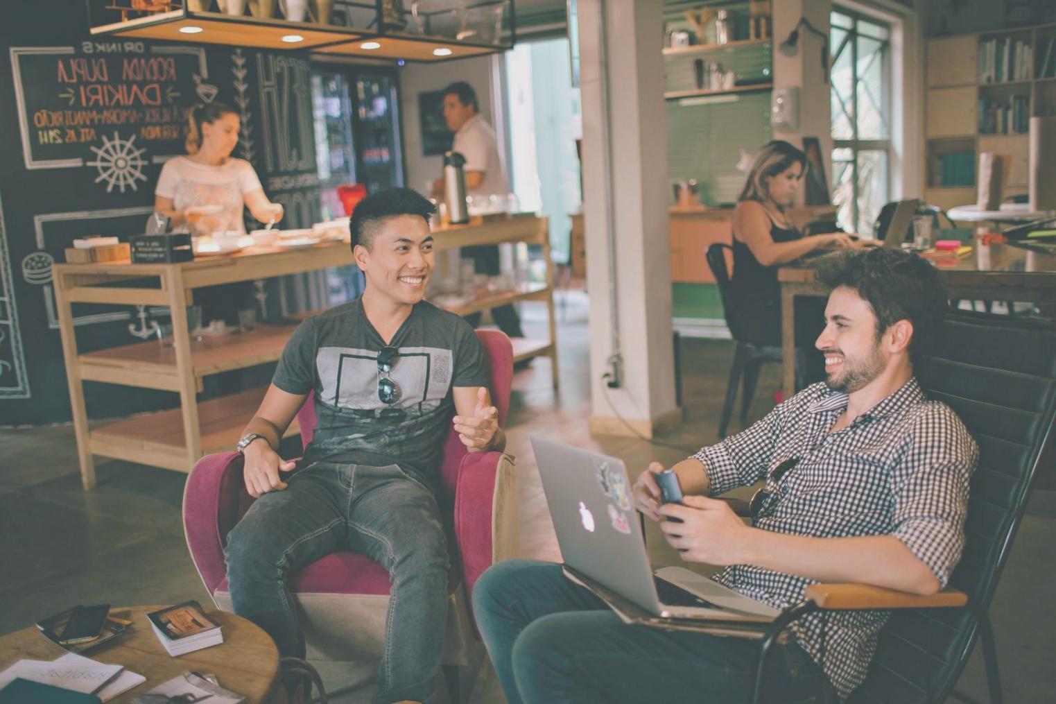 Kısa video formatları için editörlük